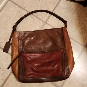 Pikolinos Brown/Garnet Tricolored Leather Cuero Hobo Handbag